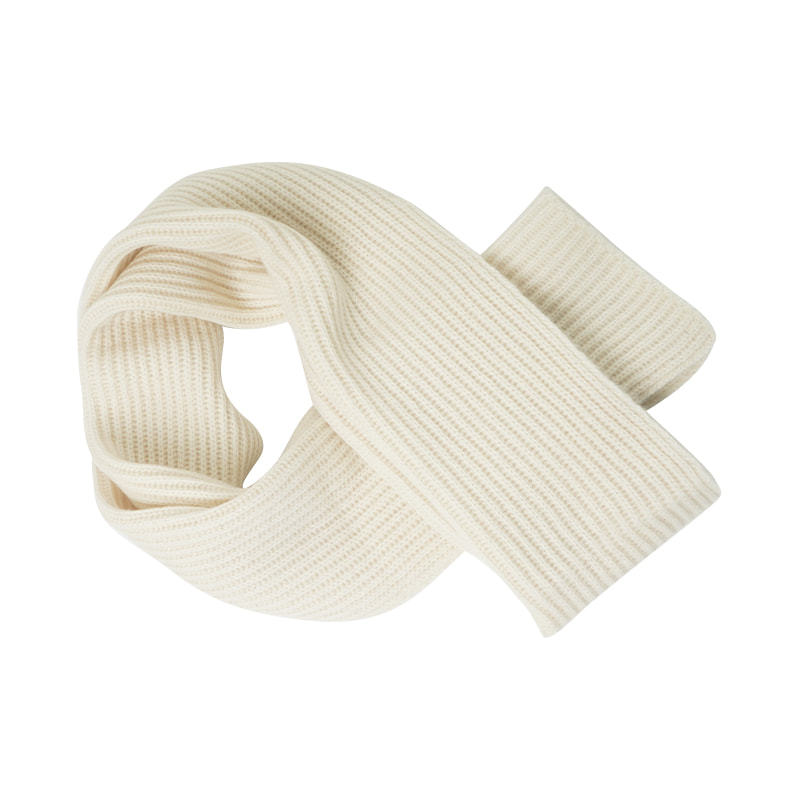 Valkoinen pehmeä uritettu neulottu talvi huivi